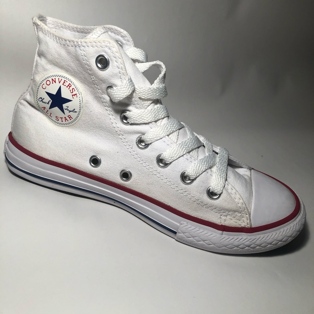 White Chuck Taylor All Star High Top Converse